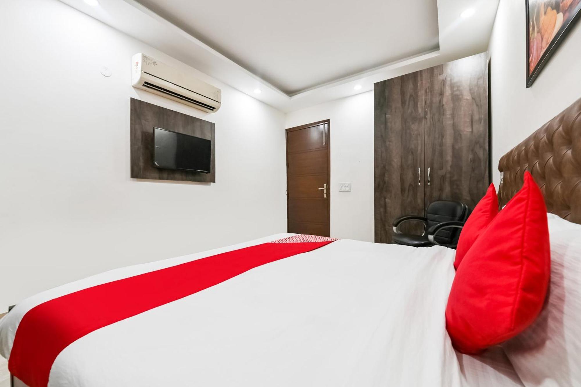 Hotel O Premium Rooms Chhatarpur Nové Dillí Exteriér fotografie