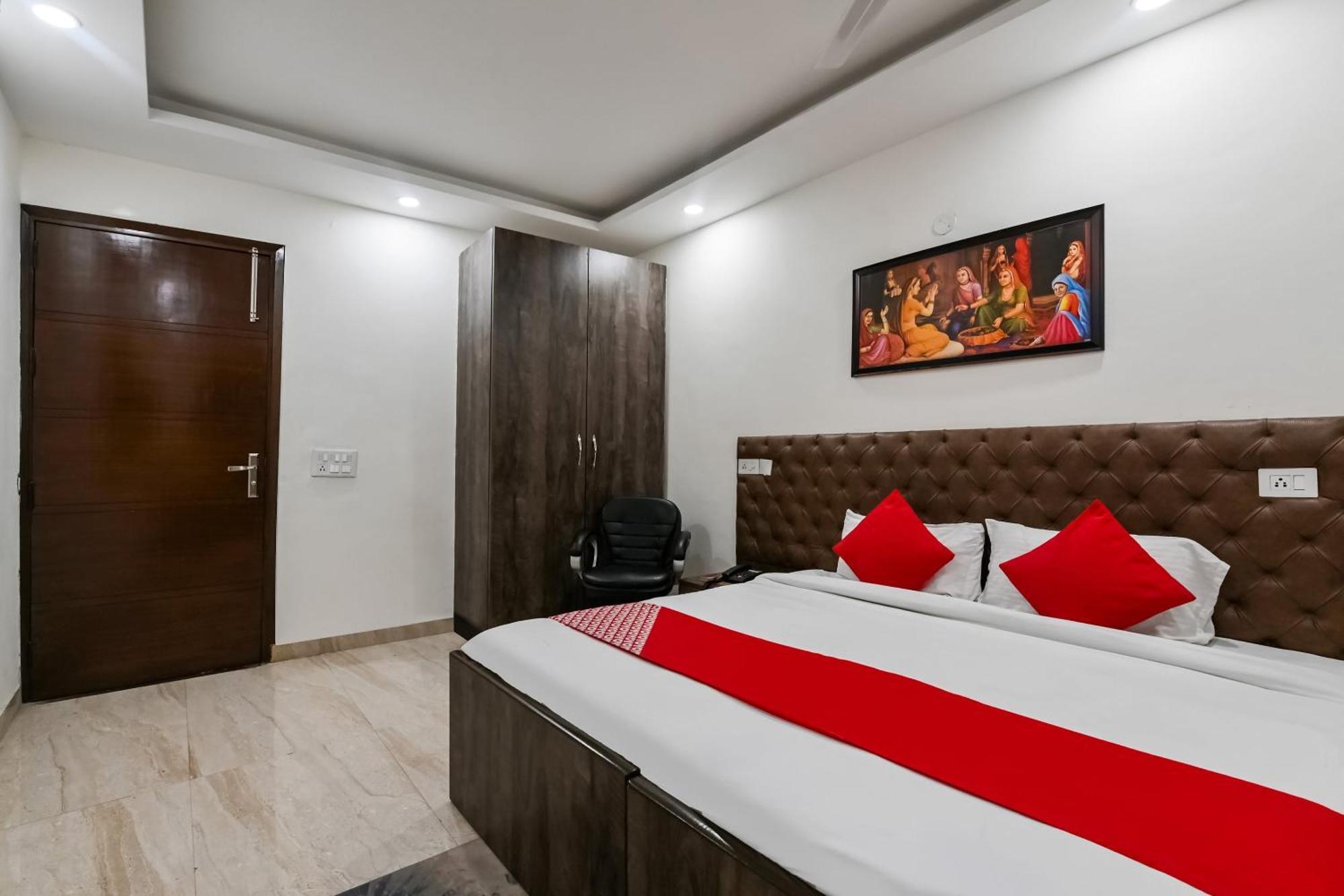 Hotel O Premium Rooms Chhatarpur Nové Dillí Exteriér fotografie