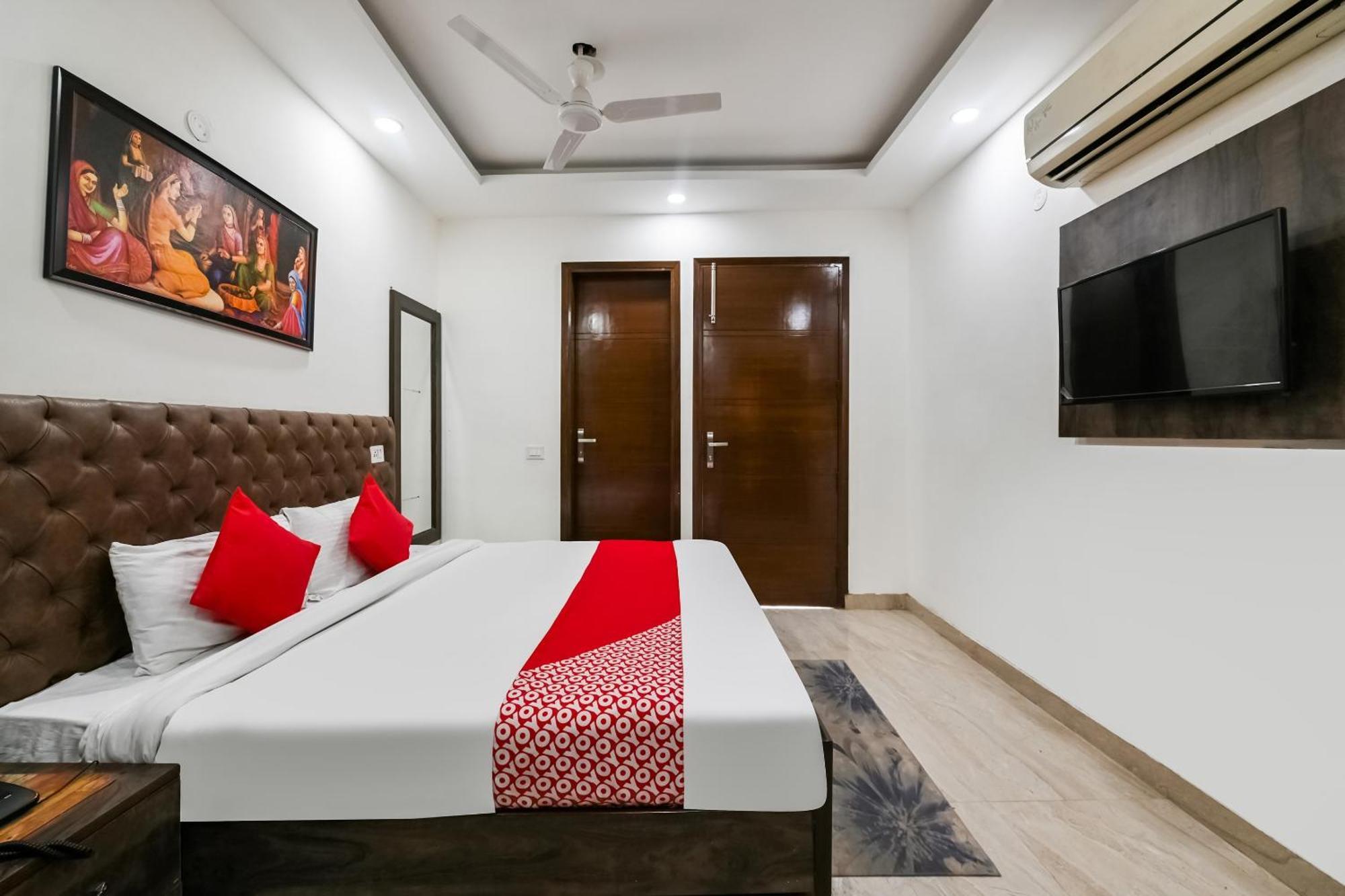 Hotel O Premium Rooms Chhatarpur Nové Dillí Exteriér fotografie