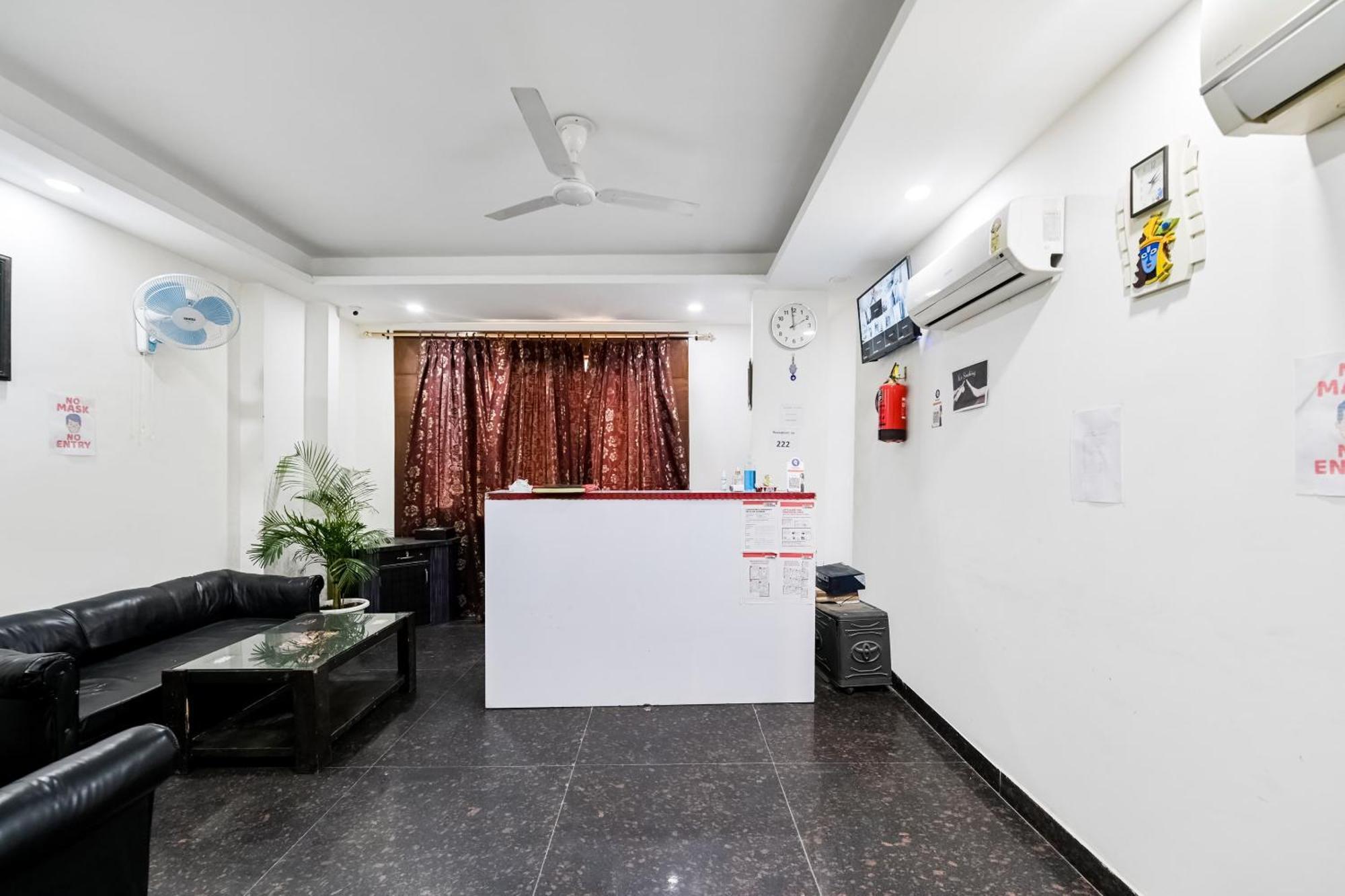 Hotel O Premium Rooms Chhatarpur Nové Dillí Exteriér fotografie