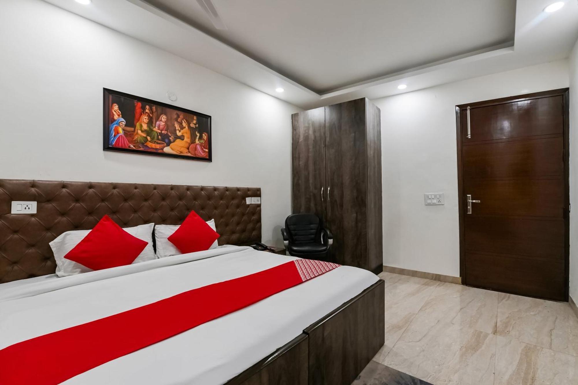 Hotel O Premium Rooms Chhatarpur Nové Dillí Exteriér fotografie